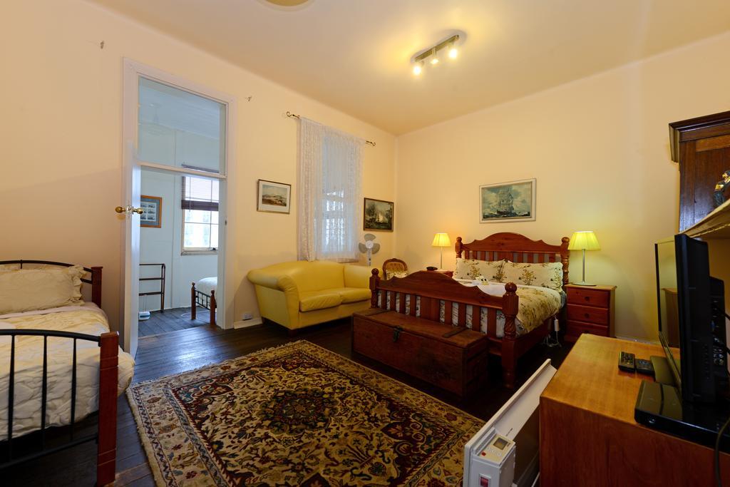 Edinburgh Gallery Bed & Breakfast Hobart Eksteriør billede