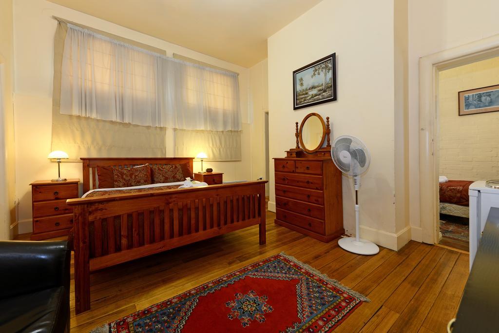 Edinburgh Gallery Bed & Breakfast Hobart Eksteriør billede