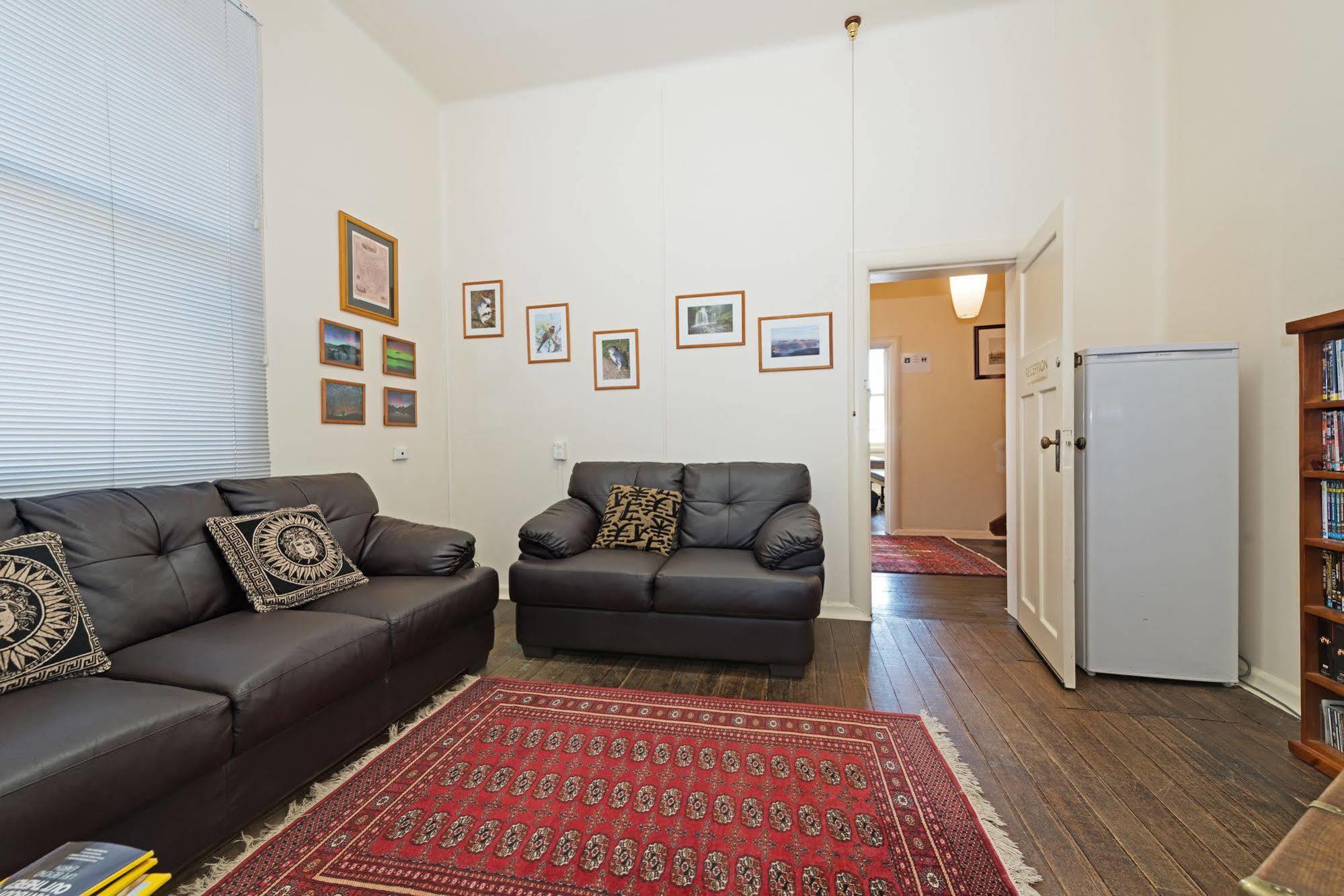 Edinburgh Gallery Bed & Breakfast Hobart Eksteriør billede