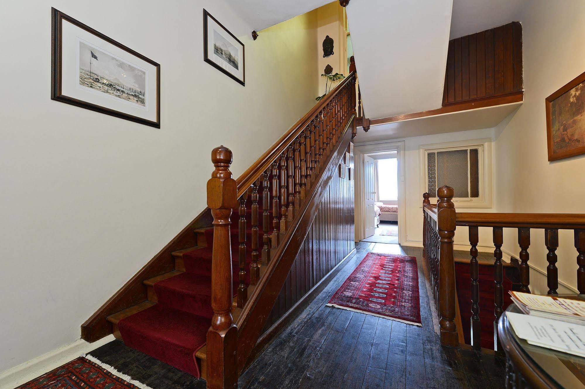 Edinburgh Gallery Bed & Breakfast Hobart Eksteriør billede