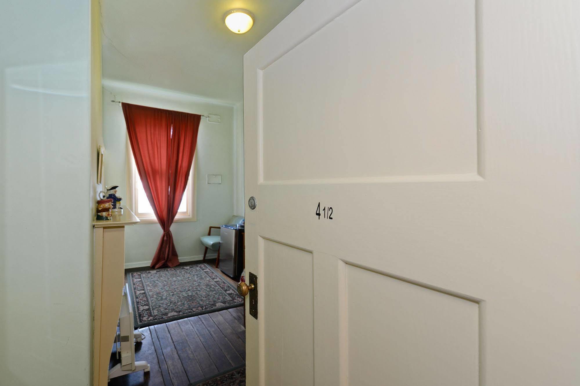 Edinburgh Gallery Bed & Breakfast Hobart Eksteriør billede