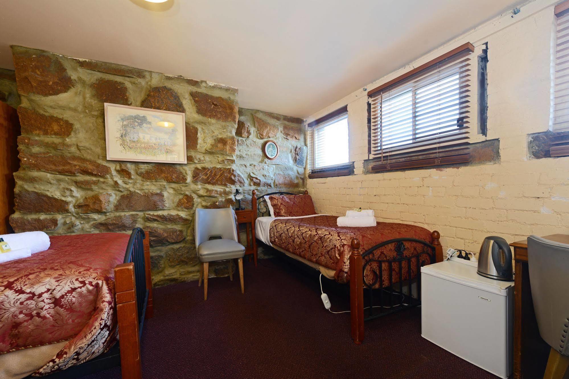 Edinburgh Gallery Bed & Breakfast Hobart Eksteriør billede